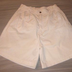 Cotton Ginny Ladies White Shorts Size 11